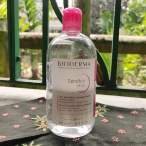 میسلار واتر پاک کننده آرایش Sensibio H2O حجم 500 میلی لیتر وستا دارو